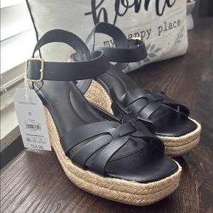 Cute black wedge sandals with strap/buckle
